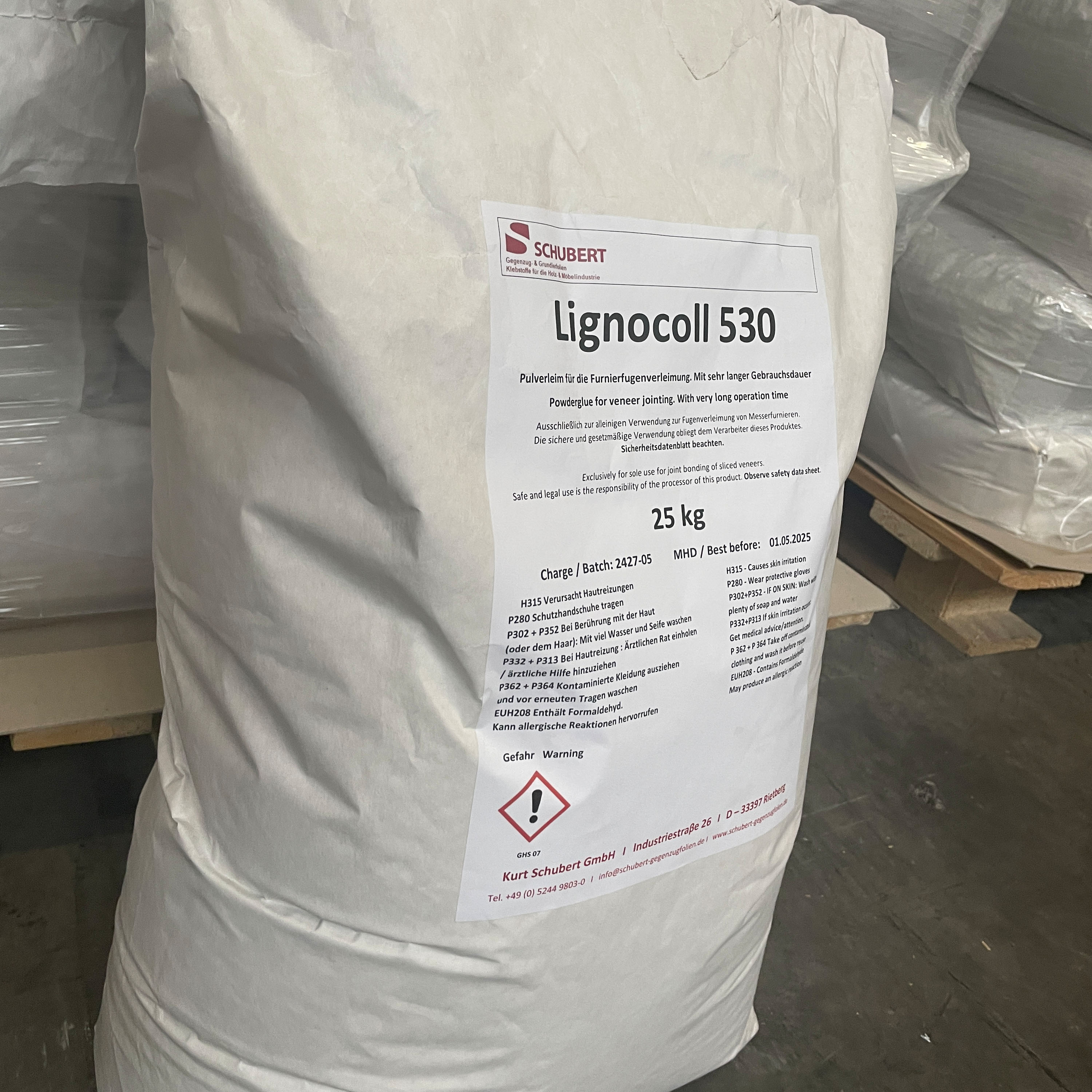 Eine Packung Lingnocoll 530 Pulverleim